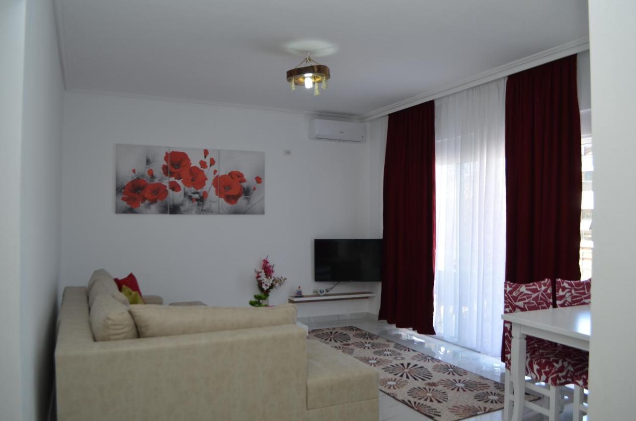 Akil Apartments Sarandë Exteriör bild