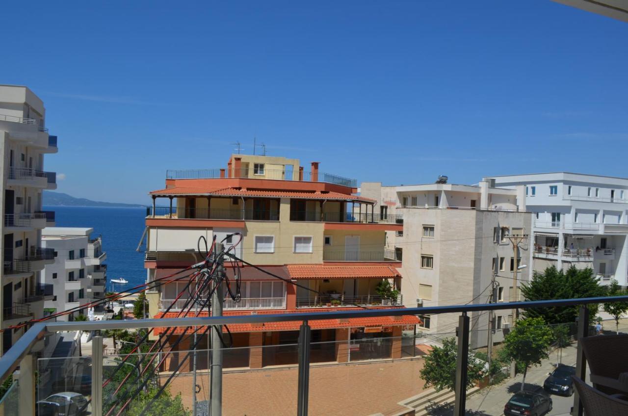 Akil Apartments Sarandë Exteriör bild