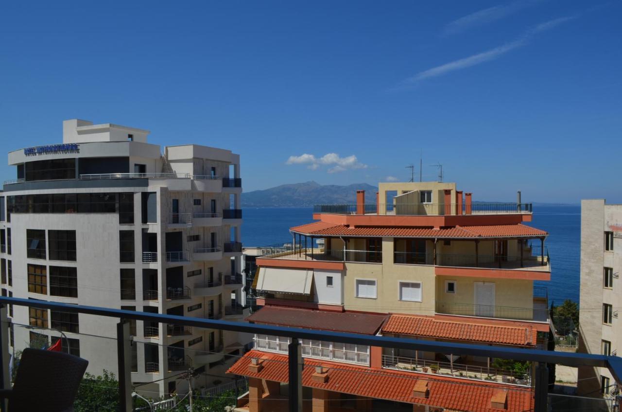 Akil Apartments Sarandë Exteriör bild